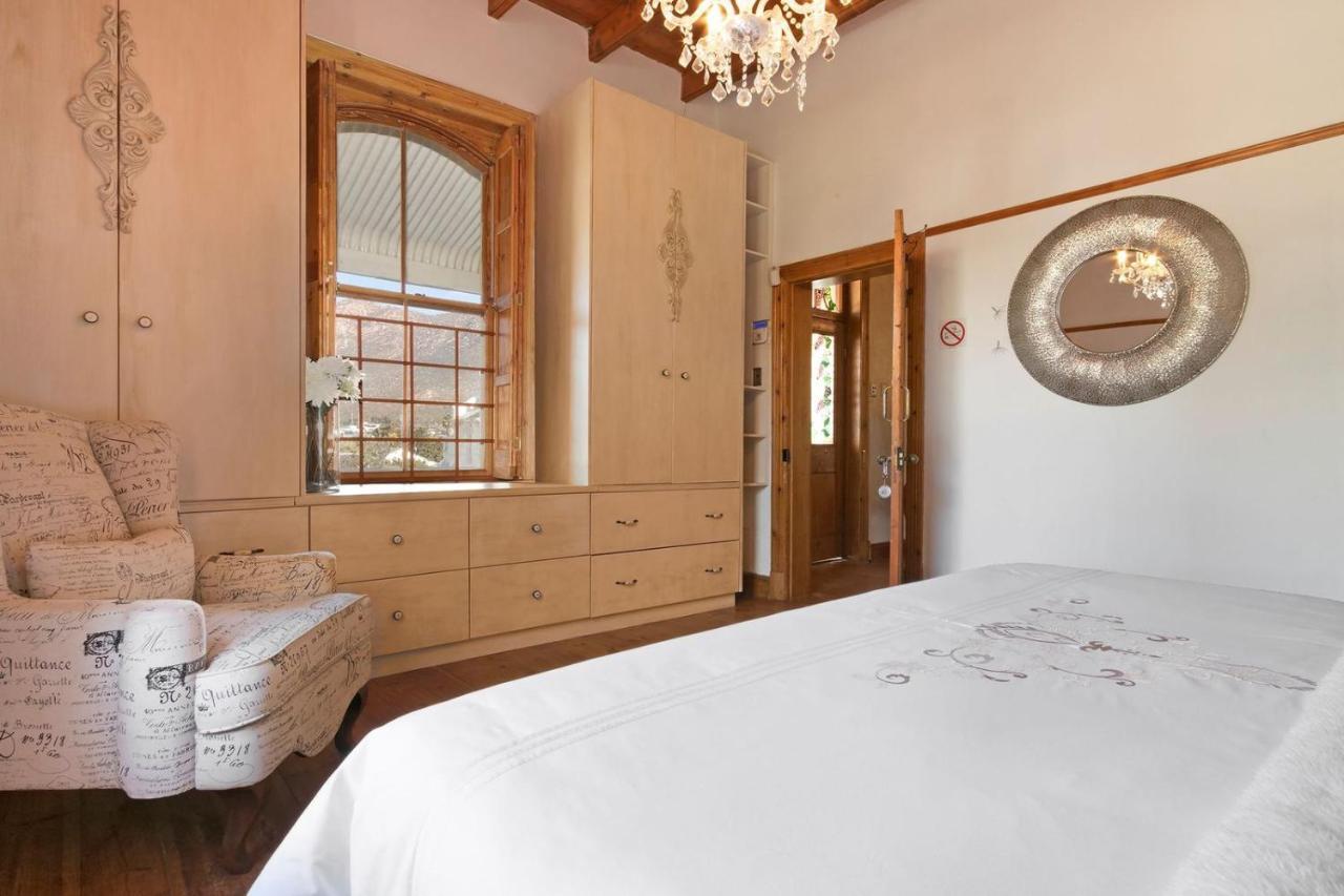 J'S Audacious Living Montagu Self Catering Apartment Exterior foto