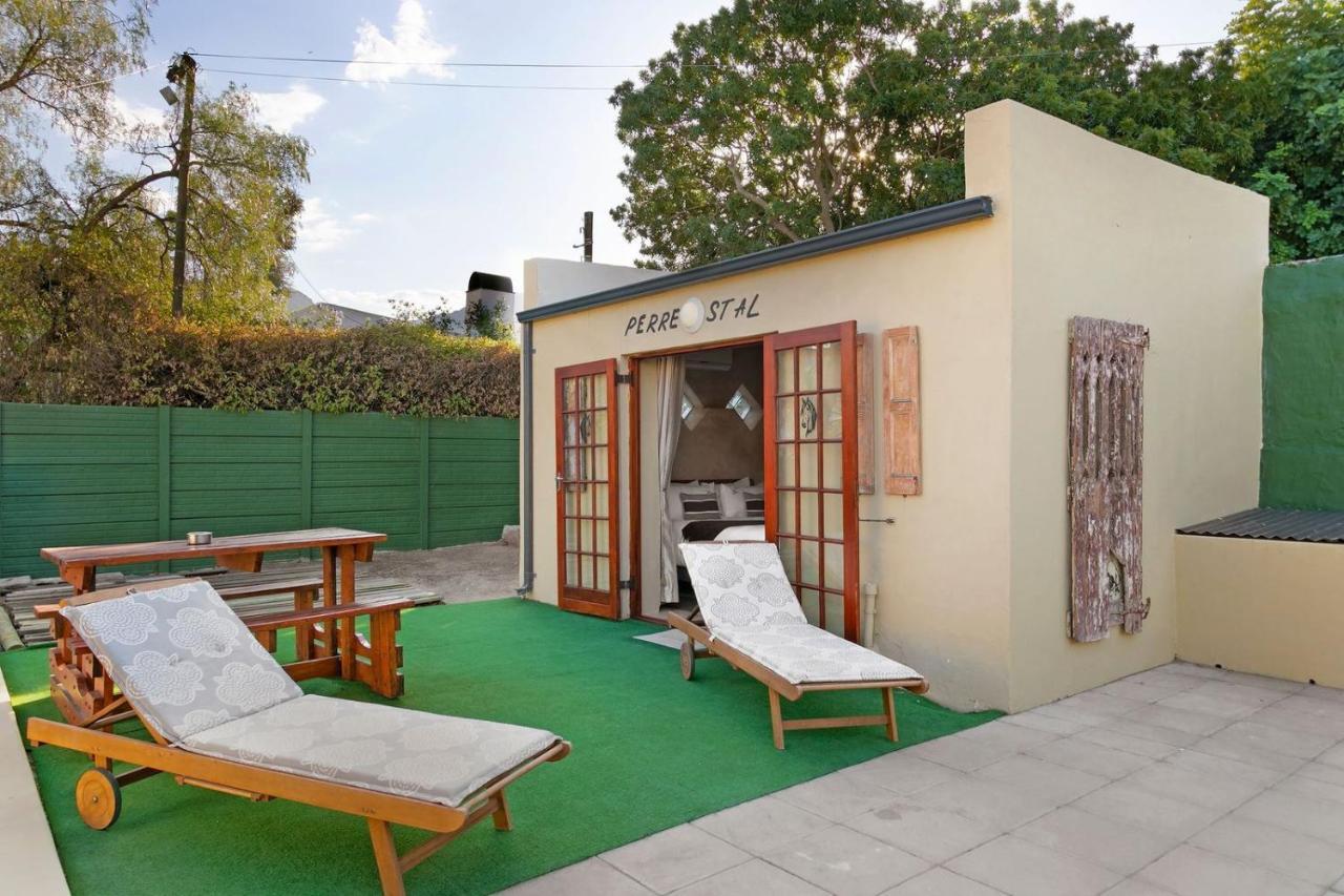 J'S Audacious Living Montagu Self Catering Apartment Exterior foto